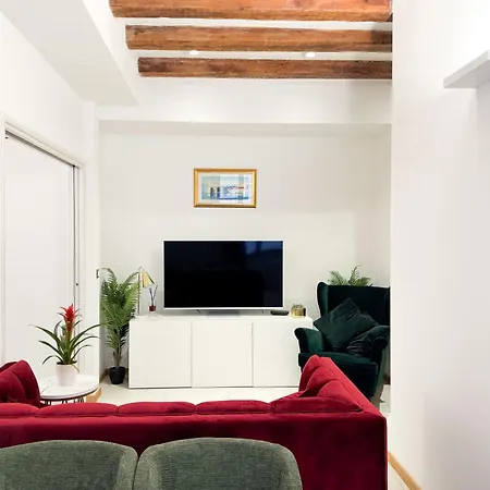 Lovro & Lena Appartement *